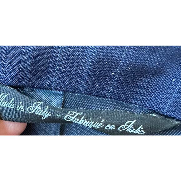 Saks Fifth Avenue Ermenegildo Zegna Navy Pinstripe Blazer - Size 48L - Picture 8 of 9